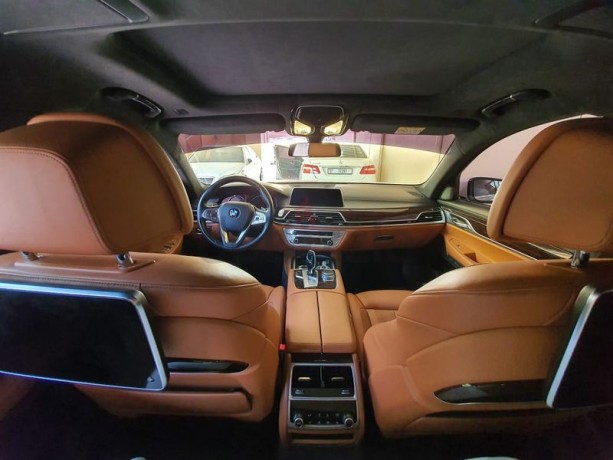 bmw-740li-m-kit-2017-top-options-big-8