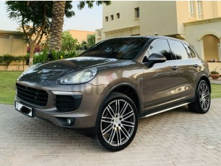 
                            
                            PORSCHE CAYENNE 2016 GCC
                            
                        