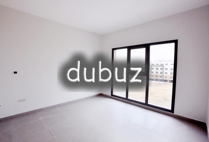 spacious-studio-apartment-in-new-building-w20-big-5