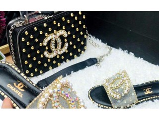 
                        اطقم احذية وشنط تركي                                            