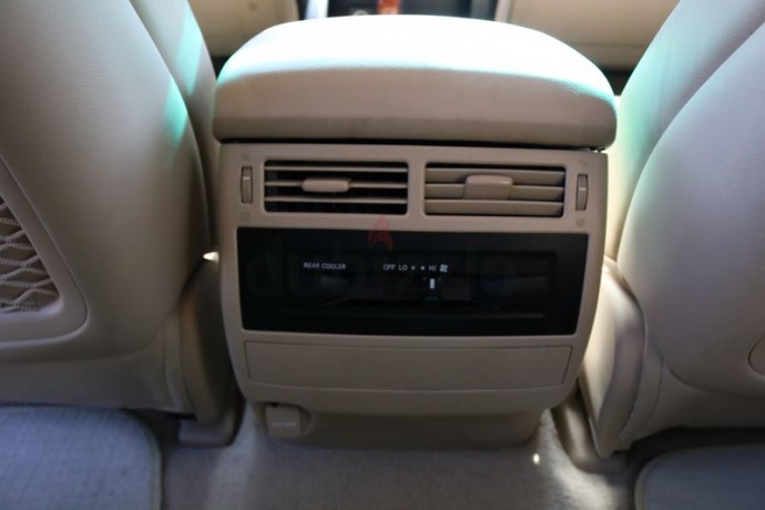 toyota-land-cruiser-v8-gxr-2014-ref57-big-11