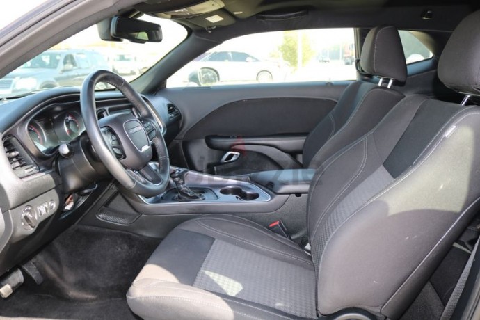 dodge-challenger-v6-us-ref94-big-5