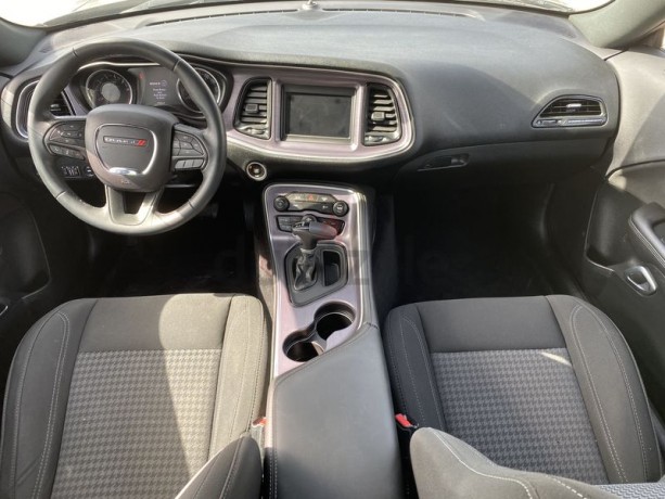 dodge-challenger-v6-us-ref94-big-4