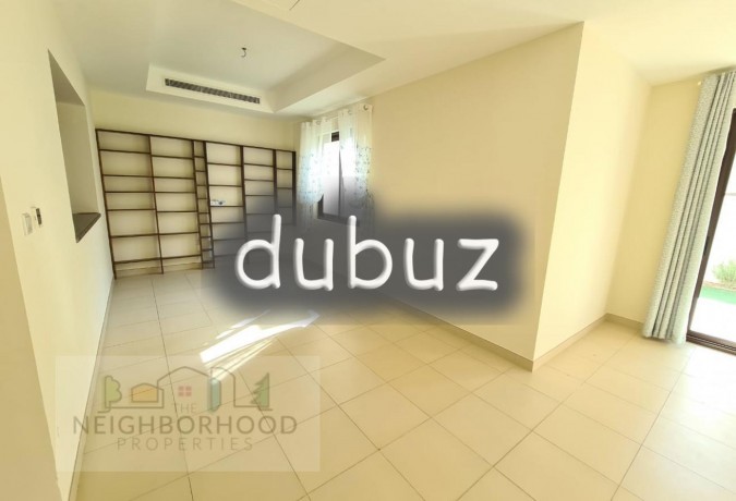 type-2m-landscaped-close-to-swimming-pool-big-17