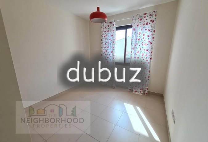 type-2m-landscaped-close-to-swimming-pool-big-10
