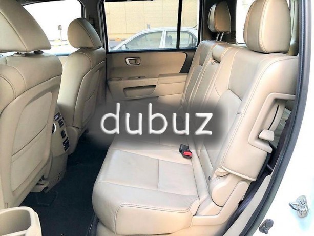 honda-pilot-touring-awd-gcc-full-option-very-well-maintained-big-7