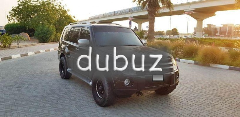 sports-edition-35l-pajero-gcc-4x4-7-seater-in-great-condition-very-well-maintained-big-11