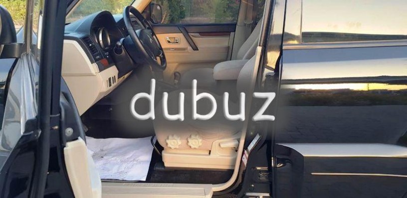 sports-edition-35l-pajero-gcc-4x4-7-seater-in-great-condition-very-well-maintained-big-5