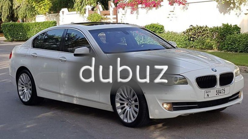 amazing-bmw-528i-v6-powerful-engine-s-line-top-of-the-options-100-factory-paint-gcc-big-16
