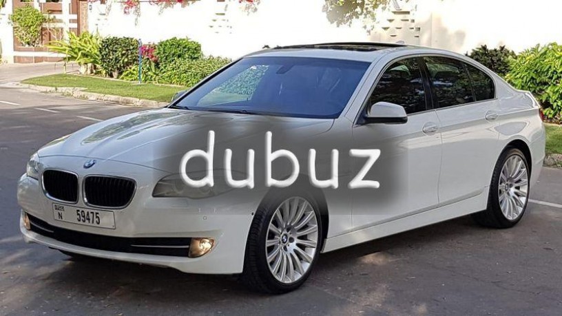 amazing-bmw-528i-v6-powerful-engine-s-line-top-of-the-options-100-factory-paint-gcc-big-14