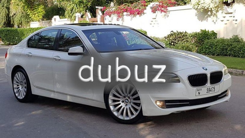 amazing-bmw-528i-v6-powerful-engine-s-line-top-of-the-options-100-factory-paint-gcc-big-11