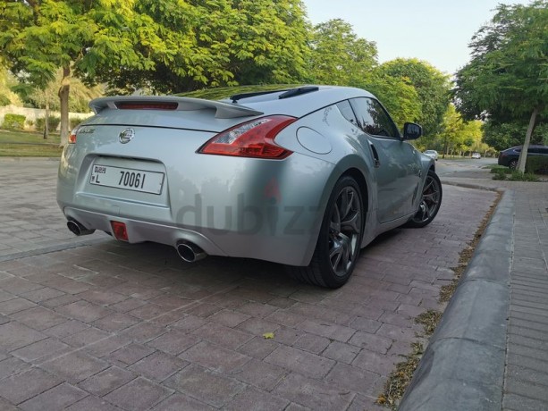nissan-z370-top-of-the-range-very-clean-big-15