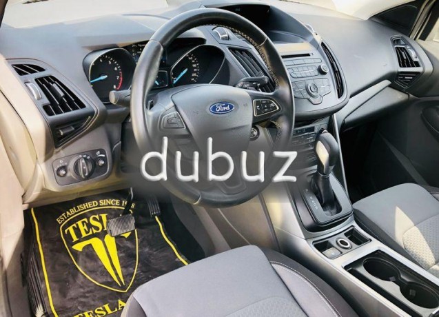 new-shape-escape-se-gcc-2017-warranty-free-service-contract-160000km-586-dhs-monthly-big-6