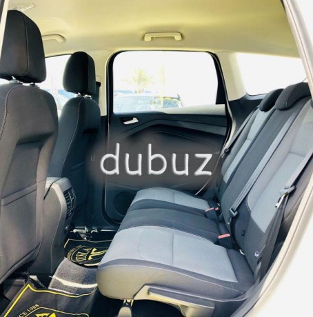 new-shape-escape-se-gcc-2017-warranty-free-service-contract-160000km-586-dhs-monthly-big-2