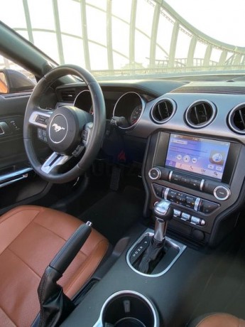 2019-super-clean-premium-v4-ecoboost-low-milage-big-1