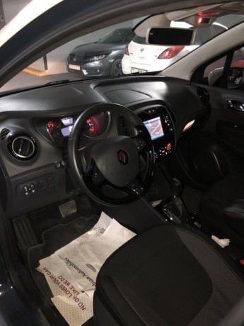 renault-capture-2017-low-milage-big-0