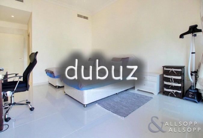 vacant-on-transfer-single-row-3-beds-big-7