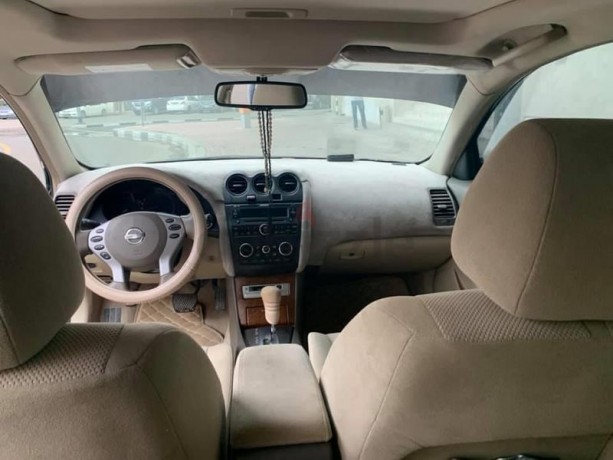 full-option-nissan-altima-model-2008-black-colour-for-sale-big-5