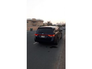 
                            
                            2014 Honda Odyssey Touring - The Perfect Family Car
                            
                        