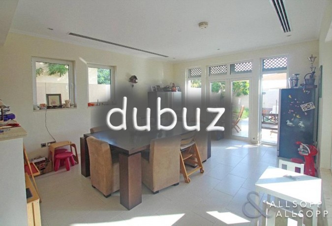 large-corner-plot-3-bedroom-single-row-big-9