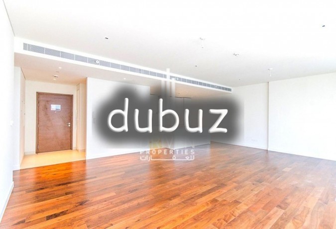 huge-layout-apartment-i-dark-wood-finish-big-9