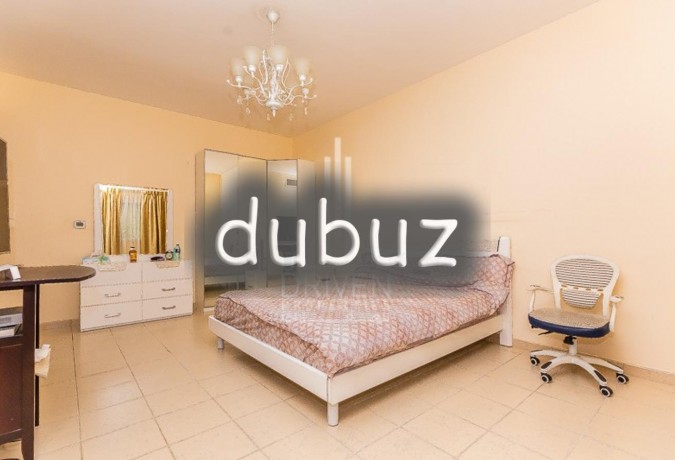 5-bed-park-facing-close-to-entryexit-must-see-big-0