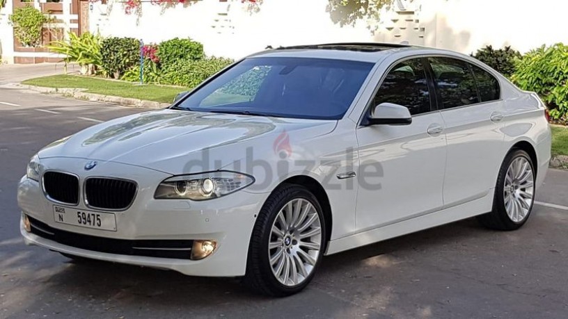unique-bmw-528i-v6-turbo-top-of-the-range-100-accidents-and-paint-free-very-low-mileage-big-14