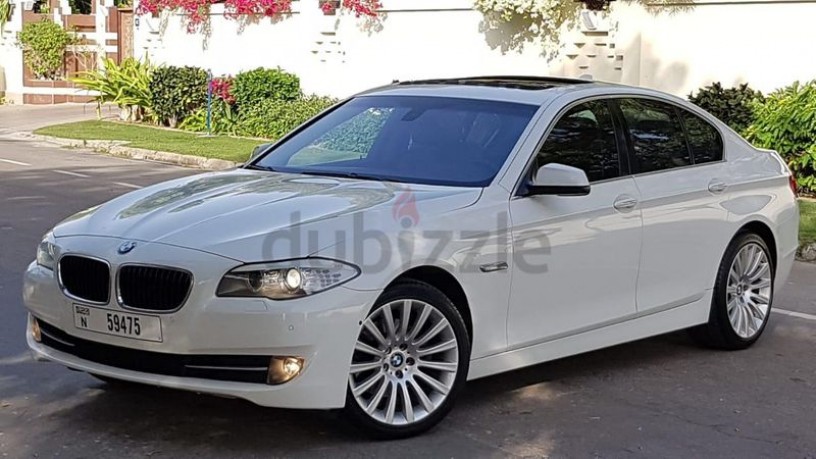 unique-bmw-528i-v6-turbo-top-of-the-range-100-accidents-and-paint-free-very-low-mileage-big-13