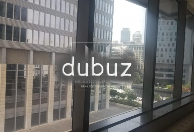 large-layout-2br-in-difc-sky-gardens-big-6
