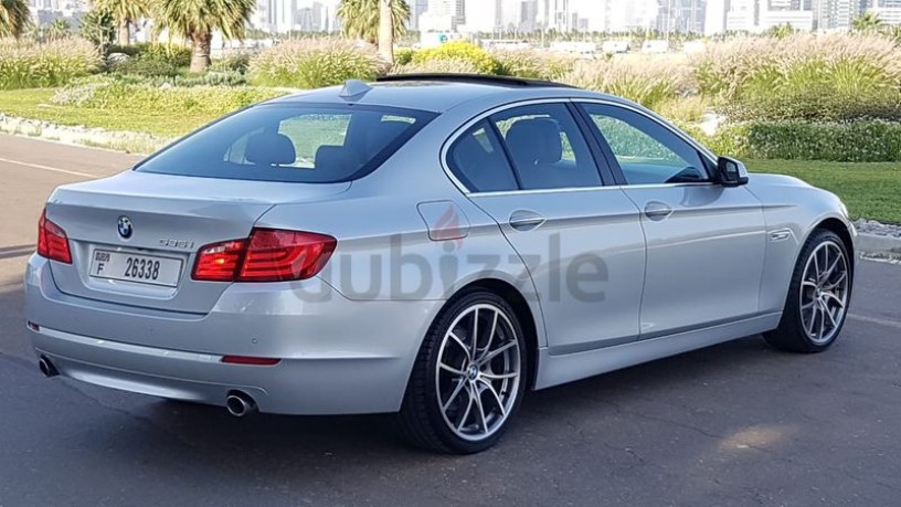 awesome-bmw-535i-v6-twin-turbo-highest-options-100-factory-paint-and-accidents-free-gcc-big-9