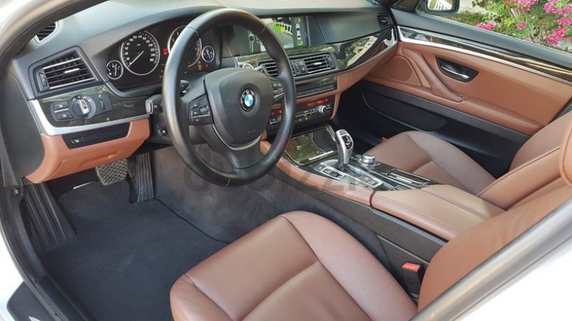 awesome-bmw-535i-v6-twin-turbo-highest-options-100-factory-paint-and-accidents-free-gcc-big-3
