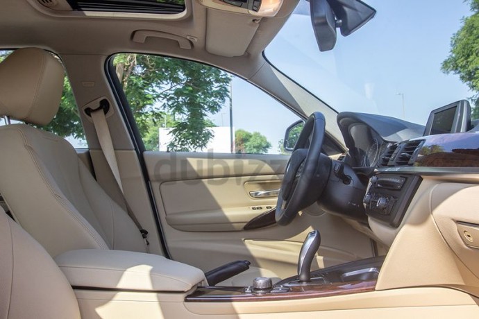 bmw-320i-2015-gcc-assist-and-facility-in-down-payment-980-aedmonthly-1-year-warranty-big-5