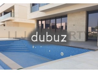 *Brand New* 7 Beds with Private Swimming Pool