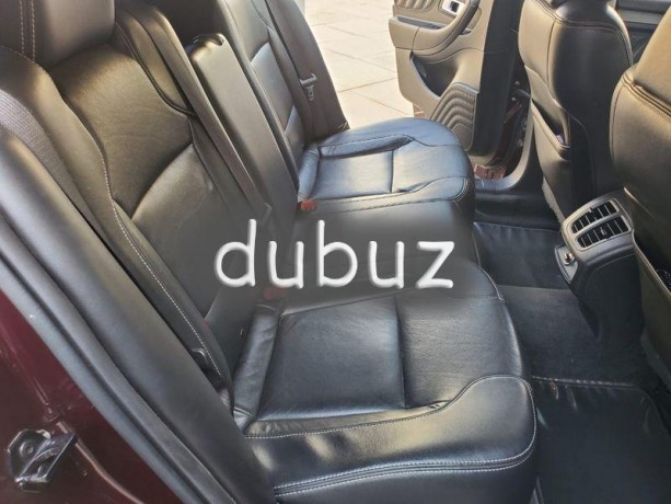 ford-taurus-gcc-full-options-low-millage-big-10