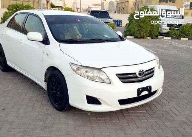 toyota-corolla-2008-big-3