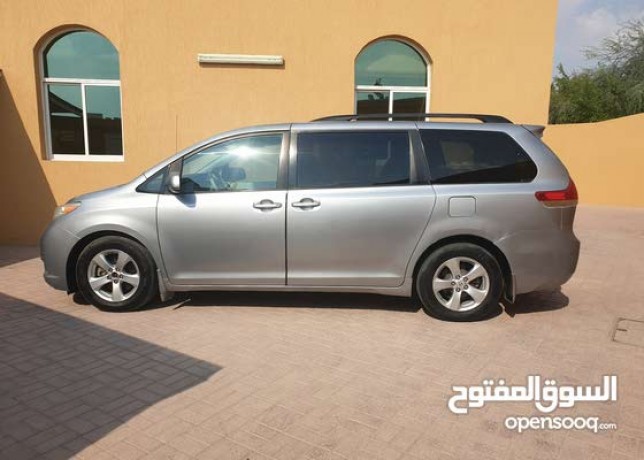 used-2013-sienna-for-sale-big-1