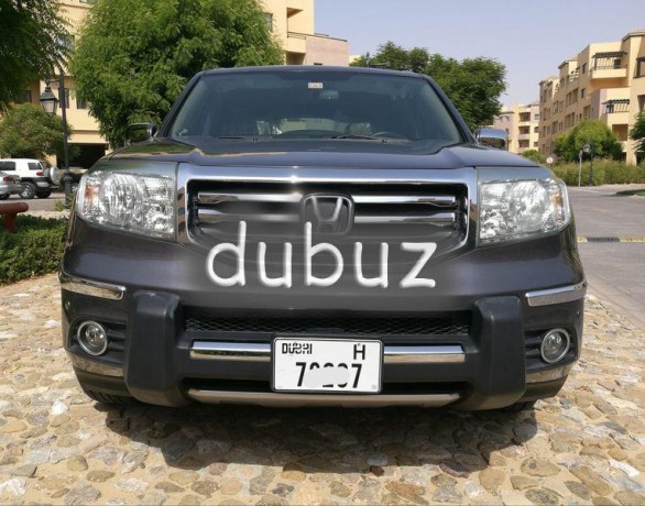 very-rare-condition-only-8756-km-2015-honda-pilot-touring-top-of-the-range-gcc-big-17