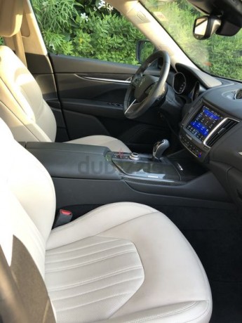maserati-levante-as-new-inside-no-accidents-big-7