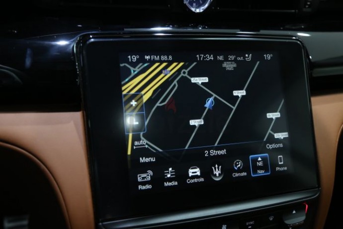 aed4230month-warranty-available-2018-maserati-qp-30l-v6-twin-turbo-gransport-best-deal-big-4