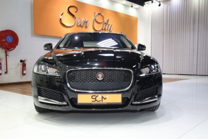 aed2047month-warranty-available-2019-jaguar-xf-prestige-25t-20l-4cyl-turbo-great-deal-big-15