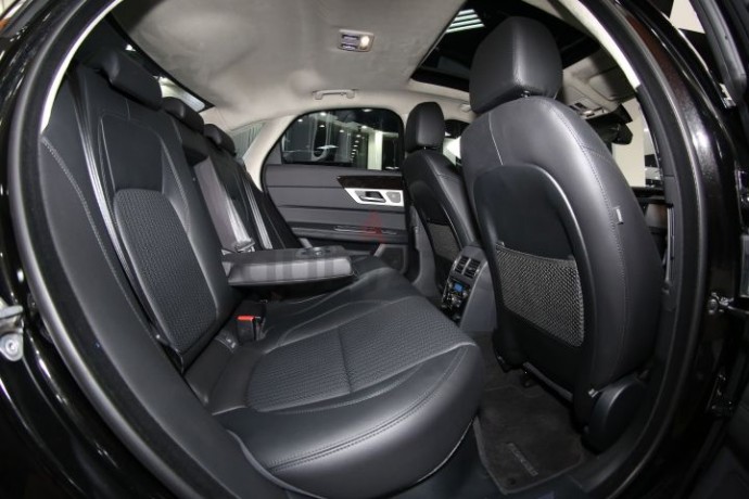 aed2047month-warranty-available-2019-jaguar-xf-prestige-25t-20l-4cyl-turbo-great-deal-big-10
