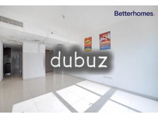 Ready Spacious apartment with balcony in Burooj Views