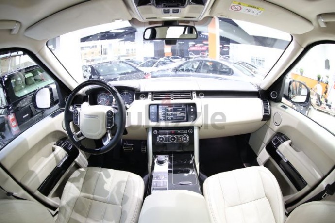 aed-2647month-immaculate-condition-2014-range-rover-vogue-se-50l-v8-sc-fsh-best-deal-big-12