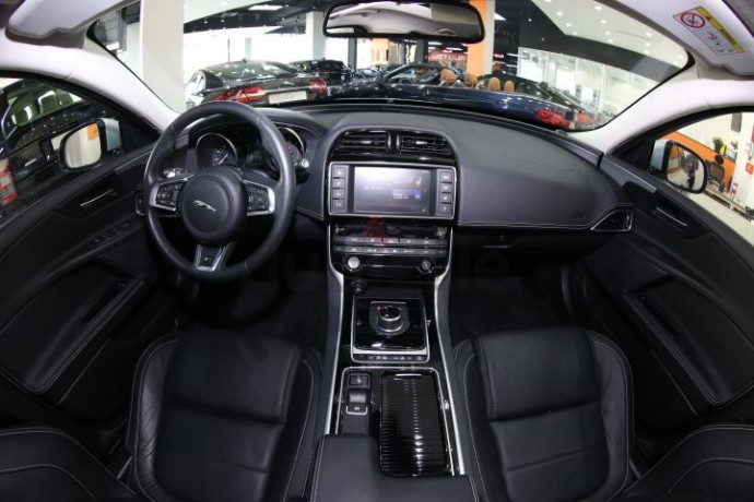 aed1653month-warranty-available-very-low-mileage-jaguar-xe-r-20l-4-cyl-turbo-call-us-now-big-12