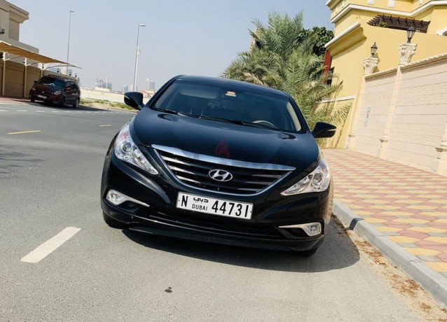 1st-expat-owner-gcc-sonata-gls-agency-maintained-no-paint-big-10