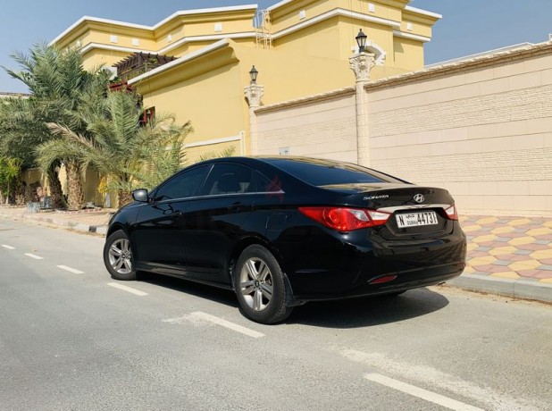 1st-expat-owner-gcc-sonata-gls-agency-maintained-no-paint-big-7