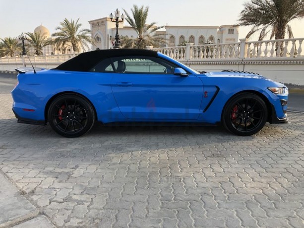 ford-mustang-2018-4-eco-boost-very-clean-big-0