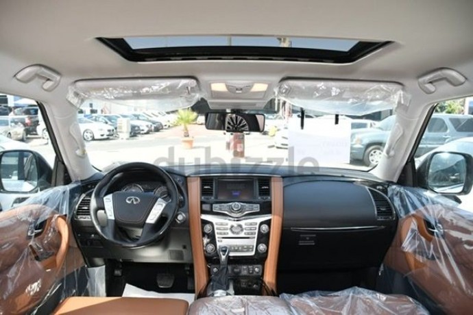 infiniti-qx80-luxry-full-option-gcc-3-years-local-delar-warranty-big-9