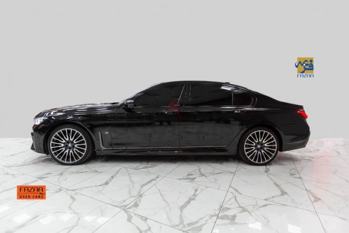 bmw-740li-m-kit-sport-2020-black-with-warranty-and-service-contract-big-2