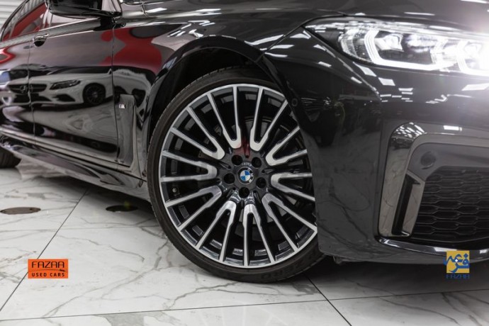 bmw-740li-m-kit-sport-2020-black-with-warranty-and-service-contract-big-0